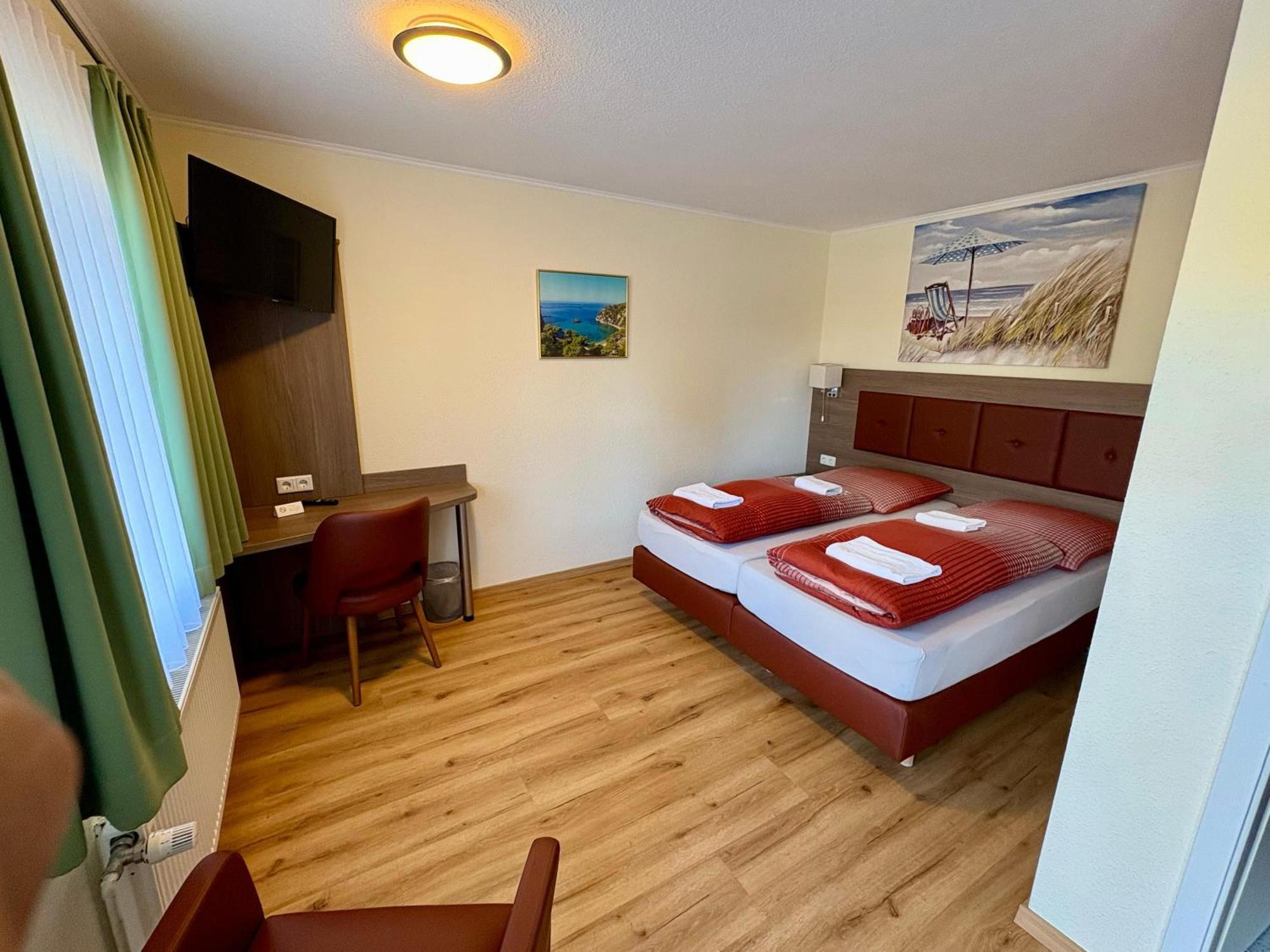 האריסלי Ellen Hotel מראה חיצוני תמונה